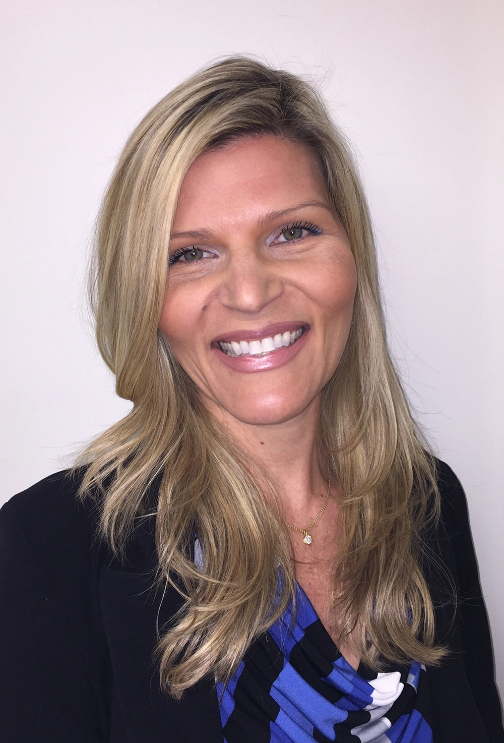 Dr. Joanna Hrymoc-Sinha, DMD